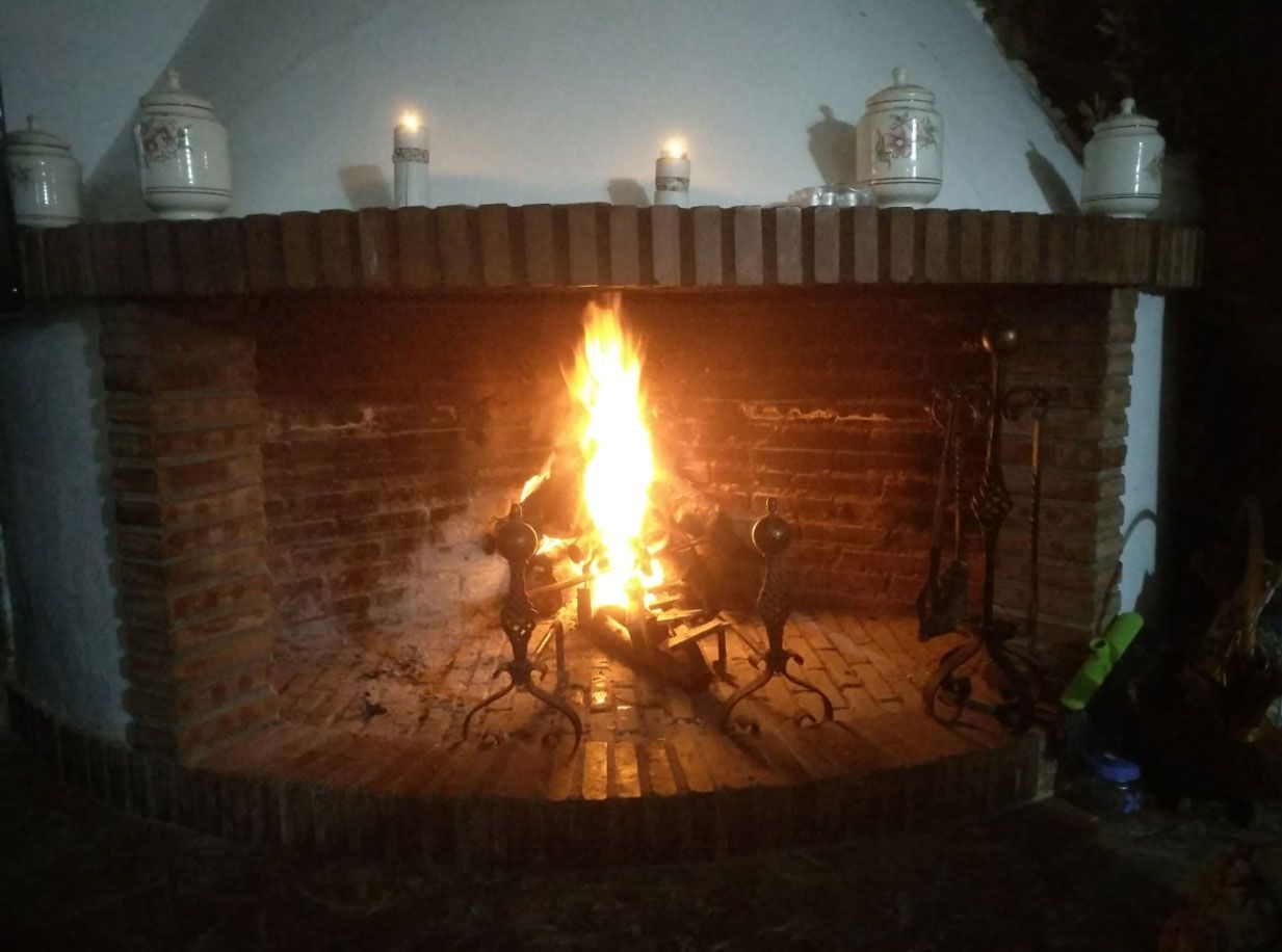 Lake house Chimney, in the middle of the Sierra Morena, in Córdoba